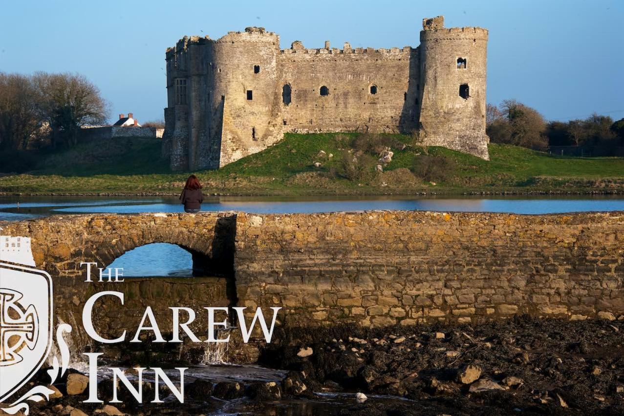 Carew Inn Exteriör bild