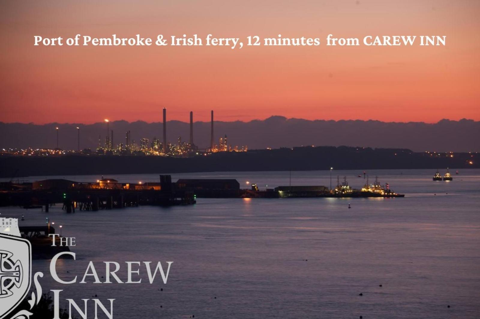 Carew Inn Exteriör bild