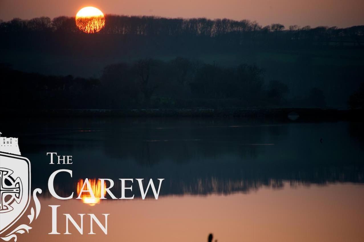 Carew Inn Exteriör bild